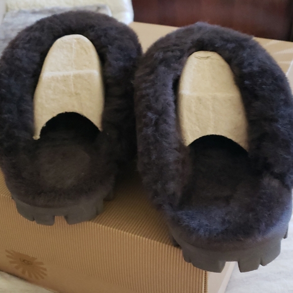 UGG COQUETTE SLIPPER - Picture 3 of 6
